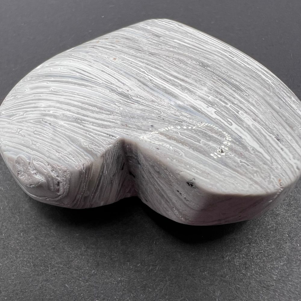 Mexican White Lace Agate Druzy Heart‎ Carving - Picture 3 of 10